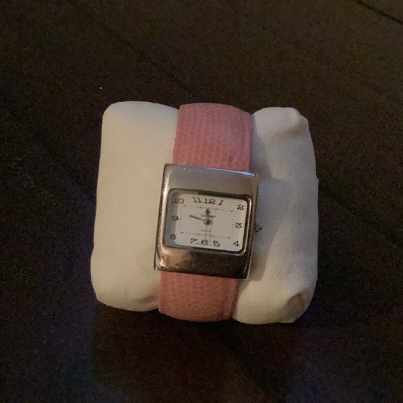 Canies Cuff Watch - Picture 2 of 7